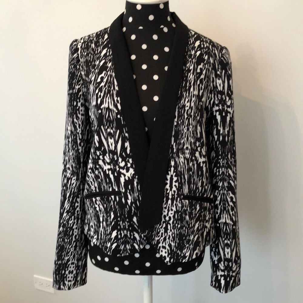 Stunning Trouve Blazer